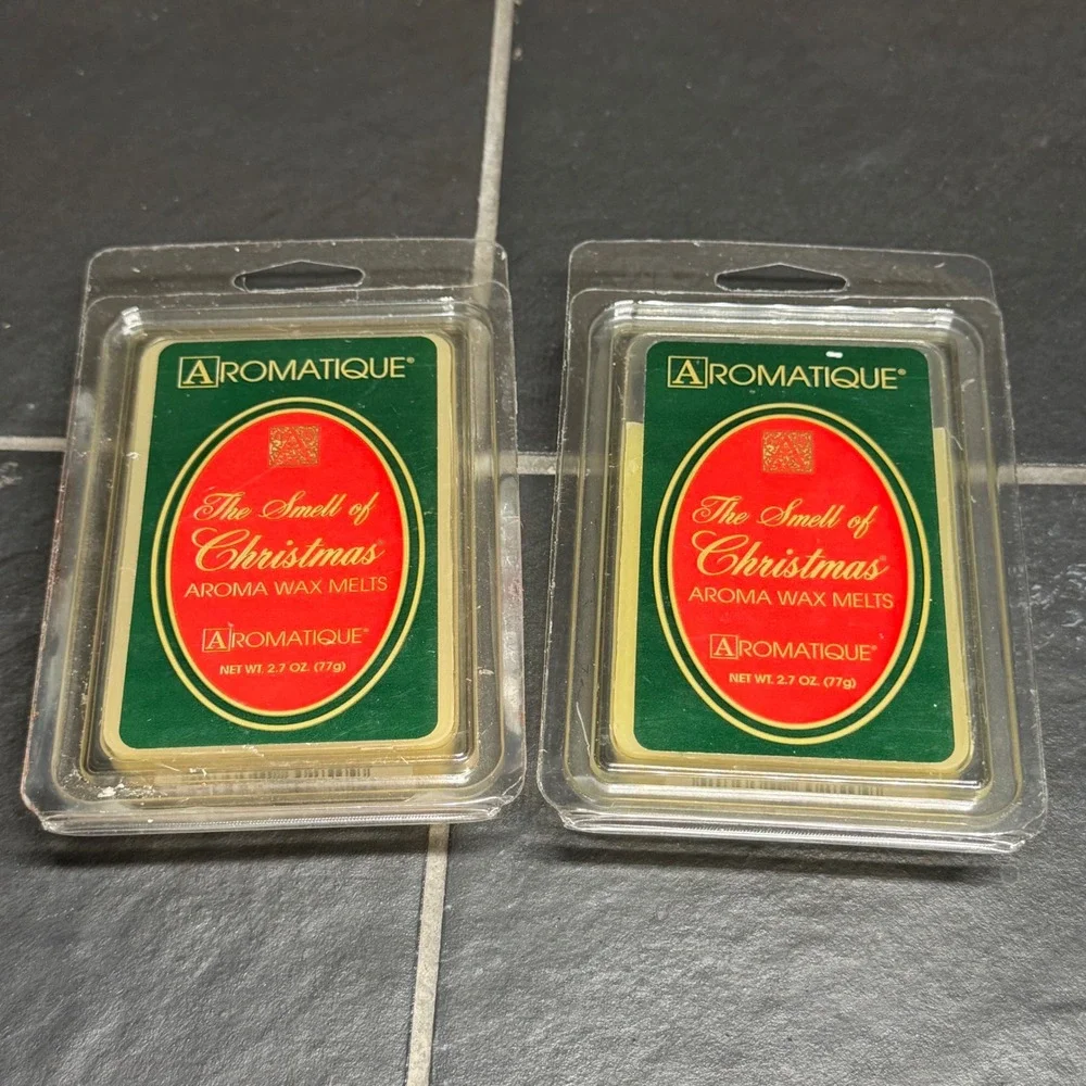 Aromatique The Smell of Christmas Aroma Wax Melts 2.7 oz Set of 2 Holiday Scent